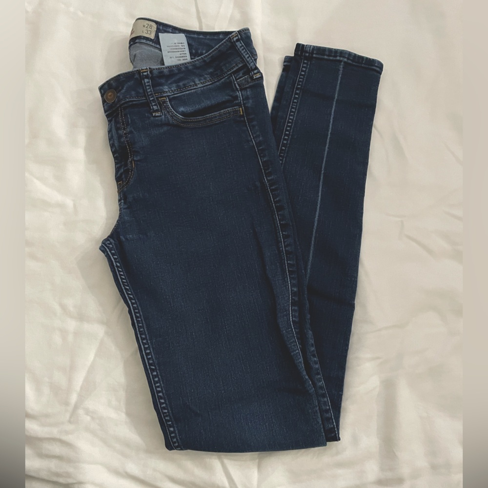 Hollister High Rise Skinny Jean